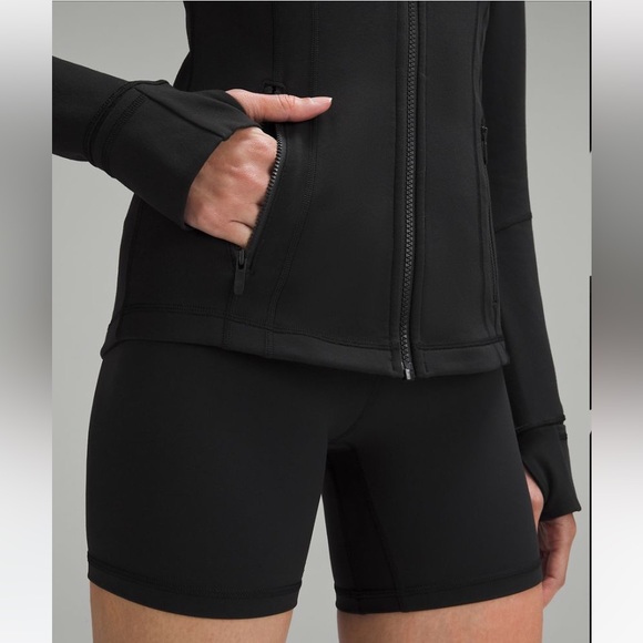 Lululemon Define Jacket - Picture 4 of 16